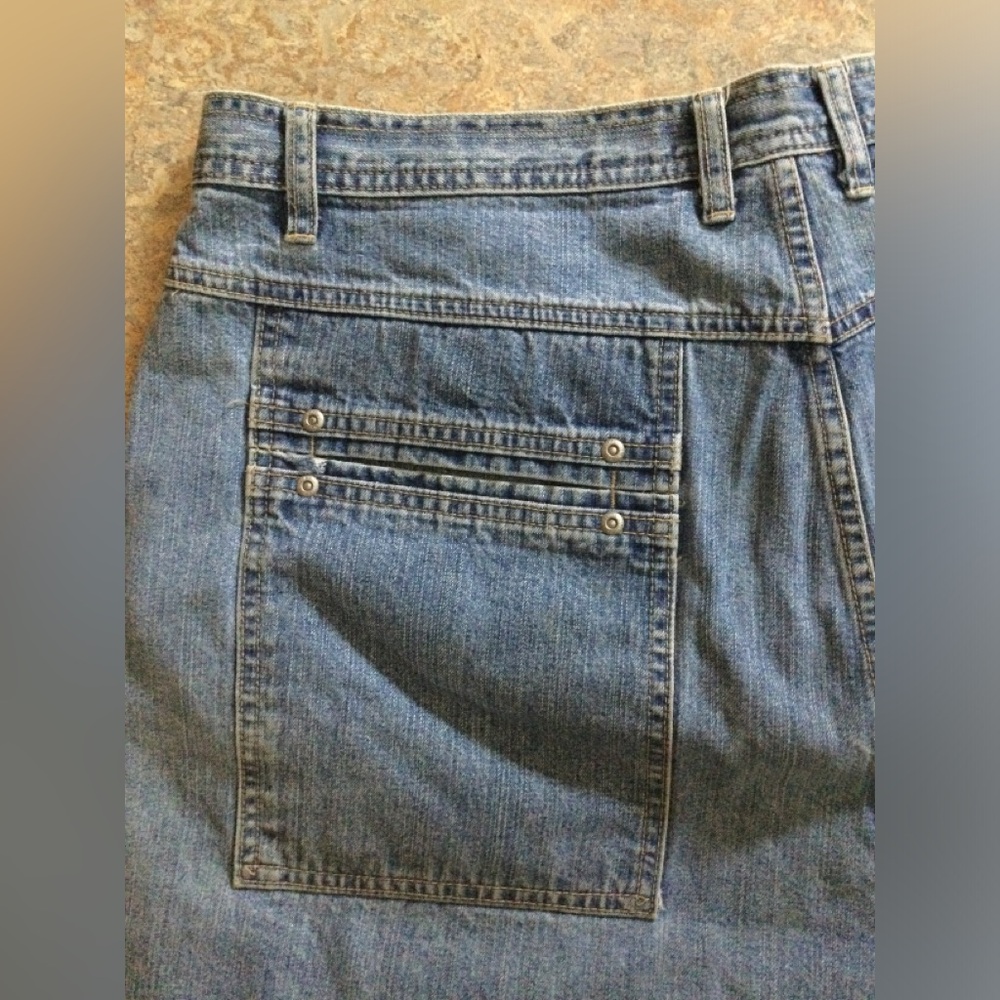 L.A. Blues Shorts (size 20) - Picture 3 of 5
